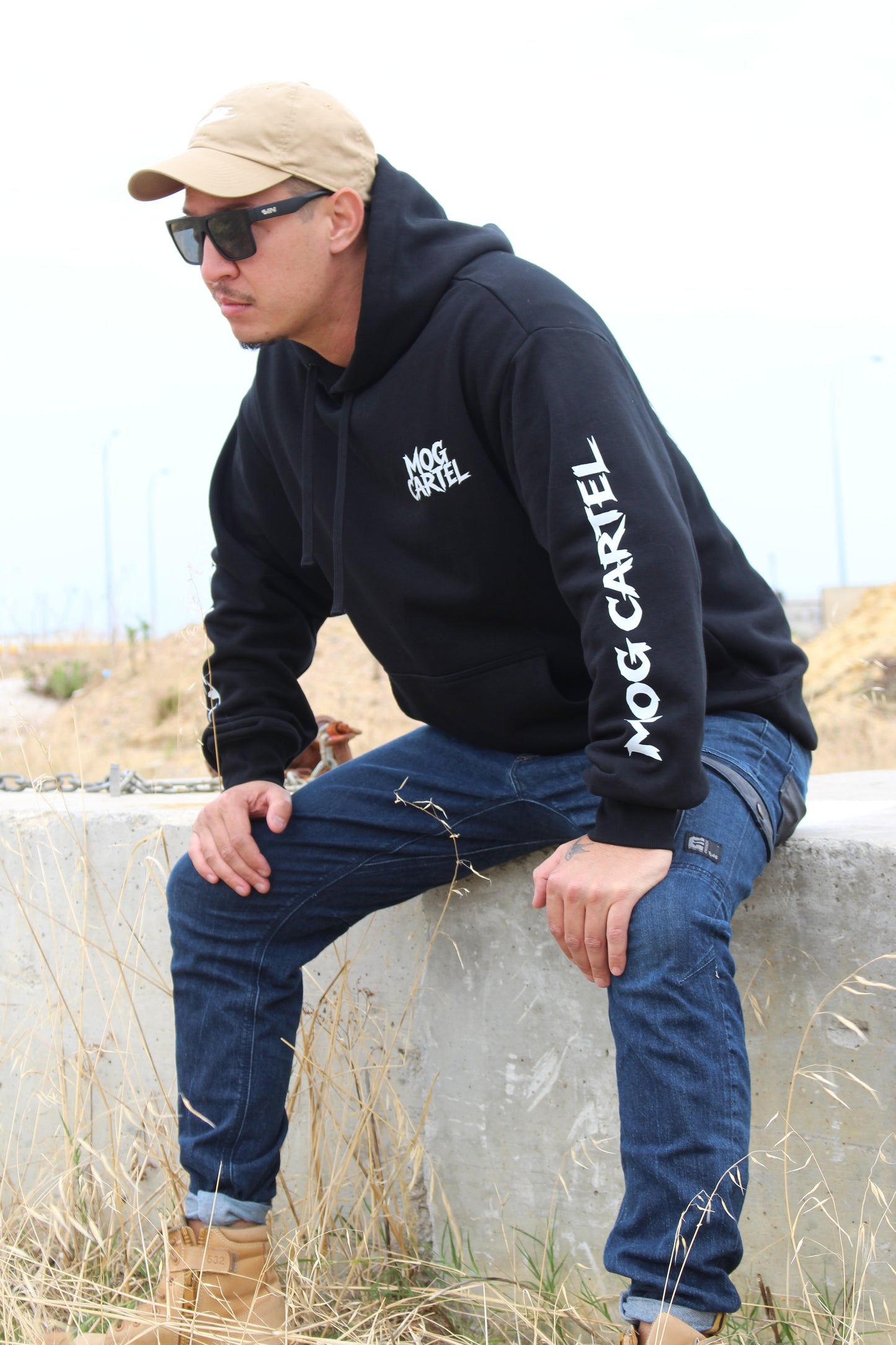 PREMIUM HOODIE - DOG THE CRANE NOT THE BOYS